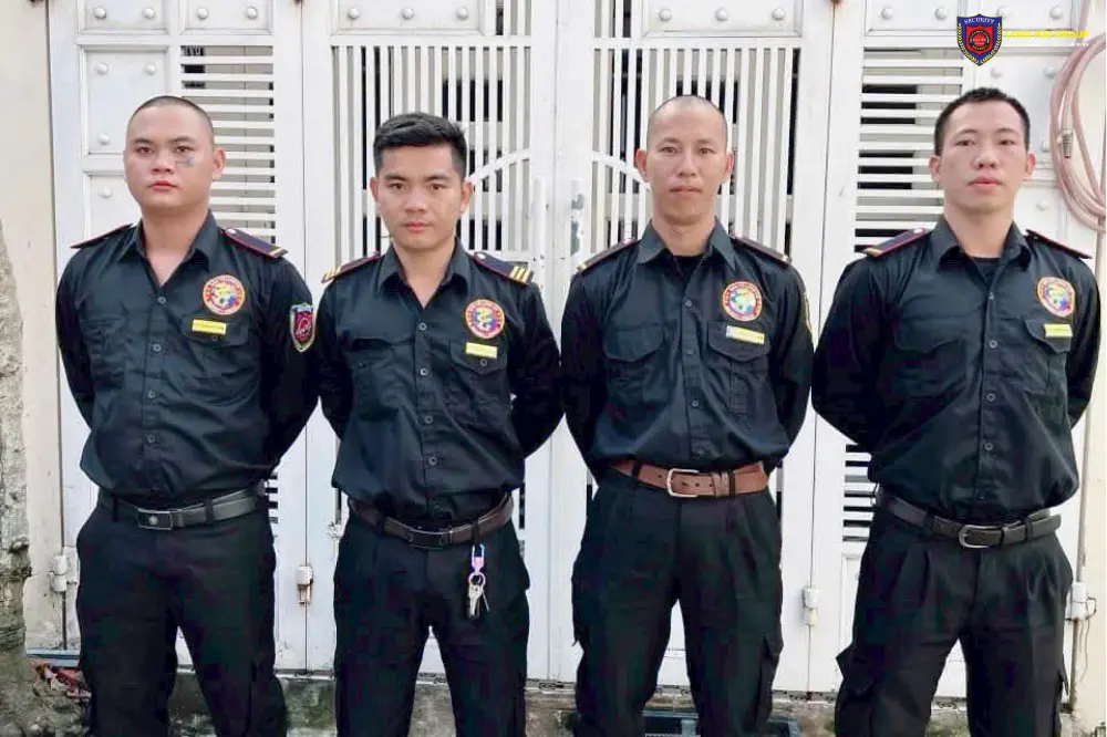 Ph&acirc;n biệt bảo vệ nội bộ v&agrave; bảo vệ chuy&ecirc;n nghiệp